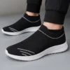 Zapatillas sin cordon negro rayas Zapatillas sin cordón